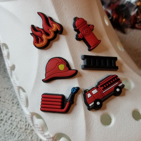 Firefighters charms for Crocs - Picture 2 of 2